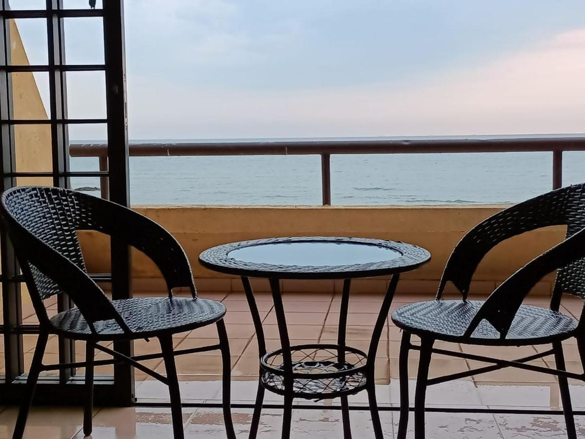 Port Dickson Seaview Homestay Экстерьер фото