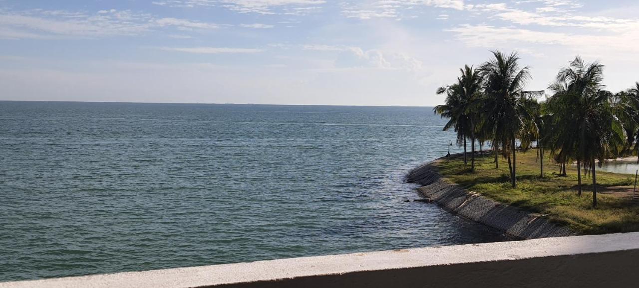 Port Dickson Seaview Homestay Экстерьер фото