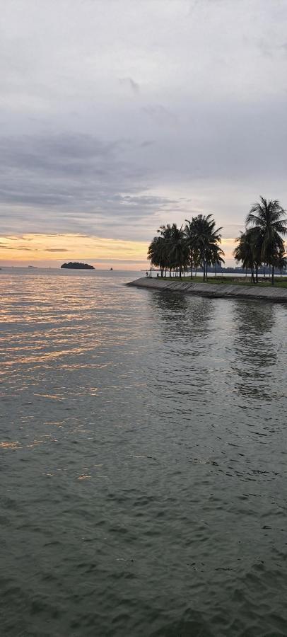 Port Dickson Seaview Homestay Экстерьер фото